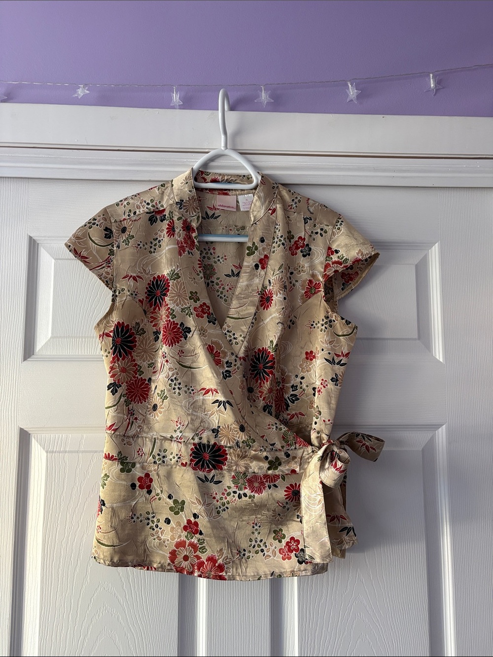 Xhilaration Asian Inspired Floral Wrap Top